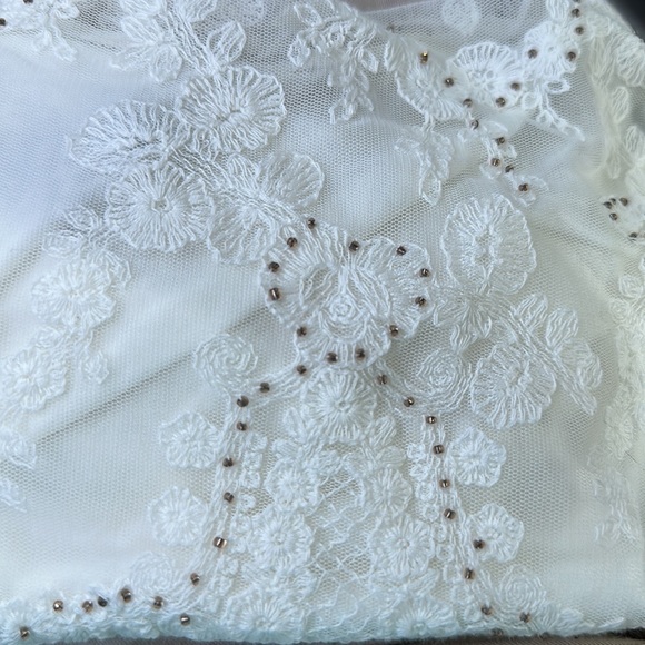 WHBM women’s white beaded embroidered lace tank top size xs - Picture 2 of 6